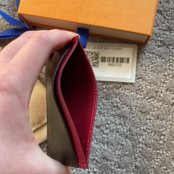 Louis Vuitton Card Holder - Picture 8 of 8